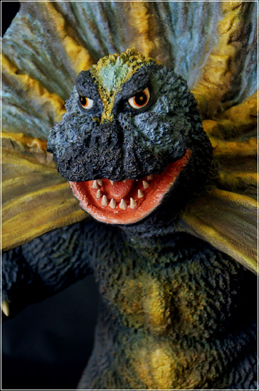 ギャラリー 大怪獣シリーズ ウルトラマン編 「エリ巻き恐竜